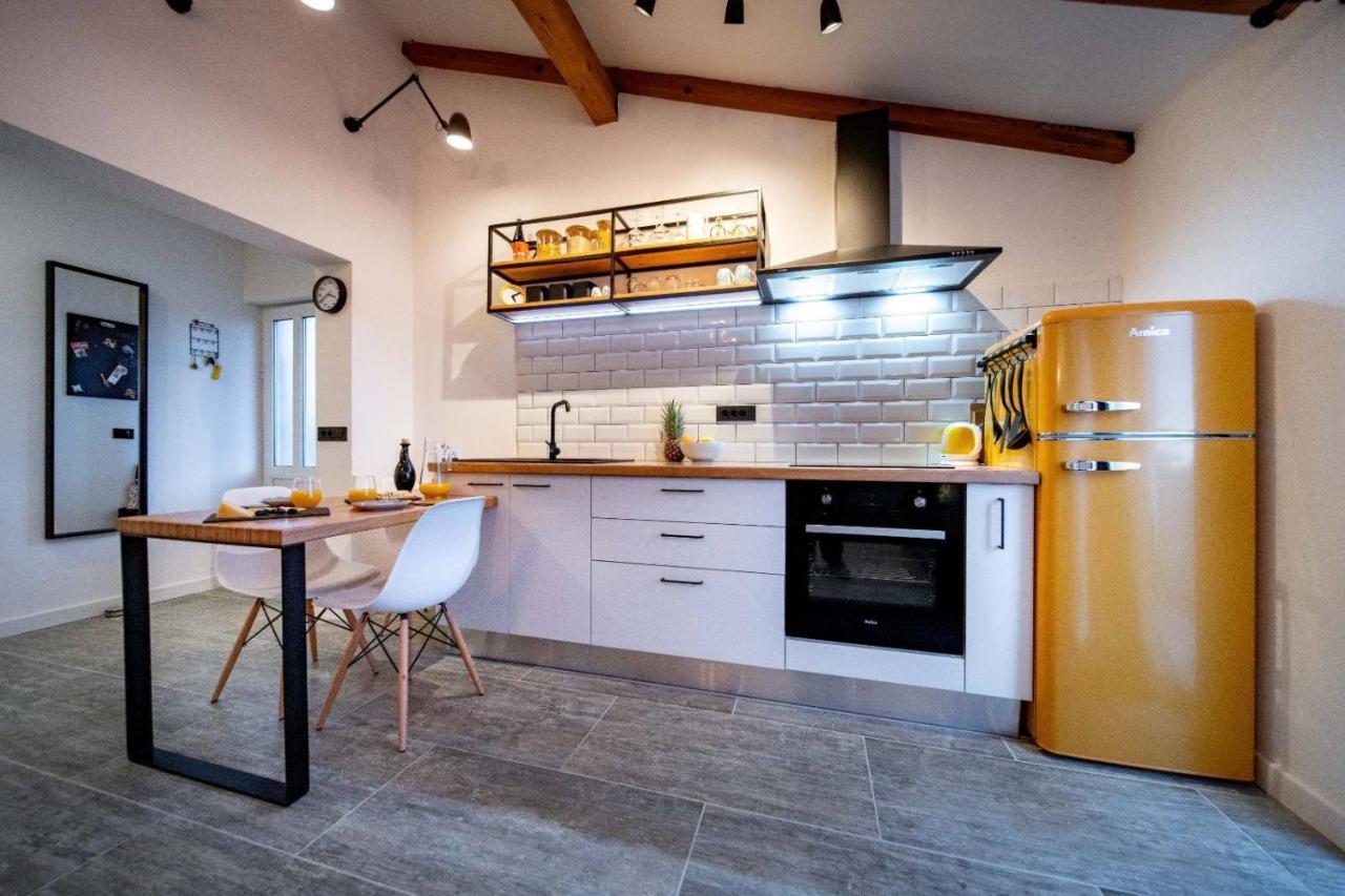 Novouredeni Marko Apartmán Mundanije